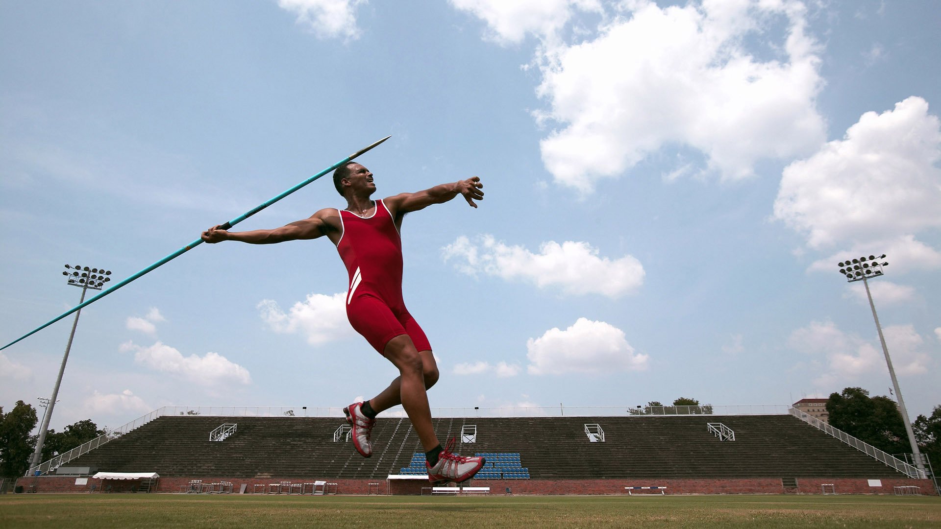 中国游泳选手在比赛中取得好成绩